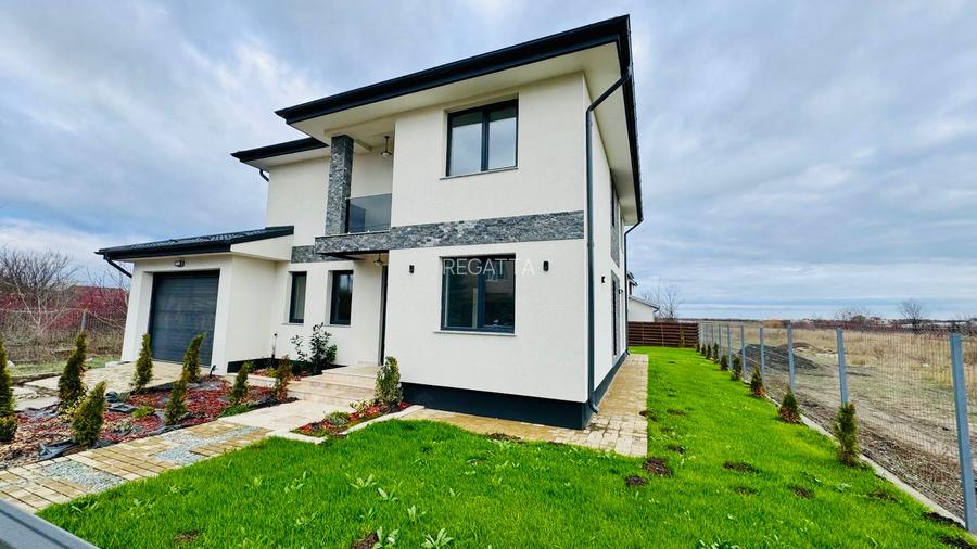 VILA DEOSEBITA in ZONA PARADISUL VERDE - 3