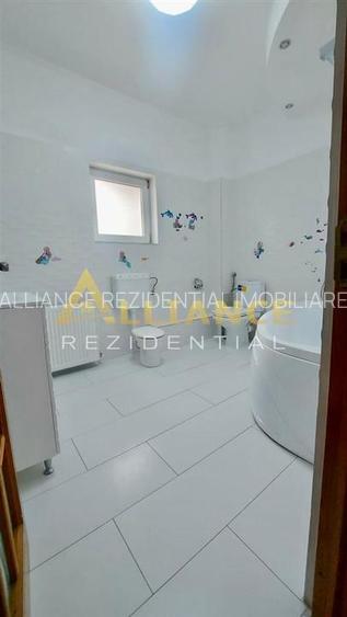 Vila Individuala P+1+M Metrou Aparatorii Patriei - 14