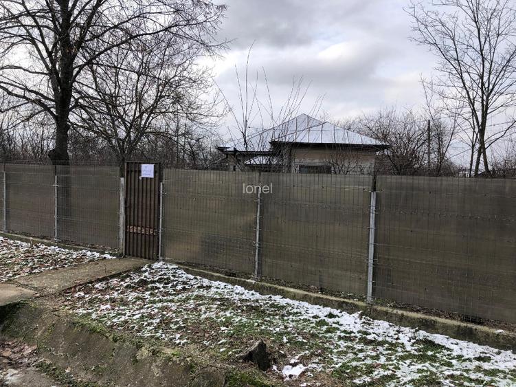 Casa + teren 2200 mp Jugureni, Dambovita (iesire Km 63 A1) - 4