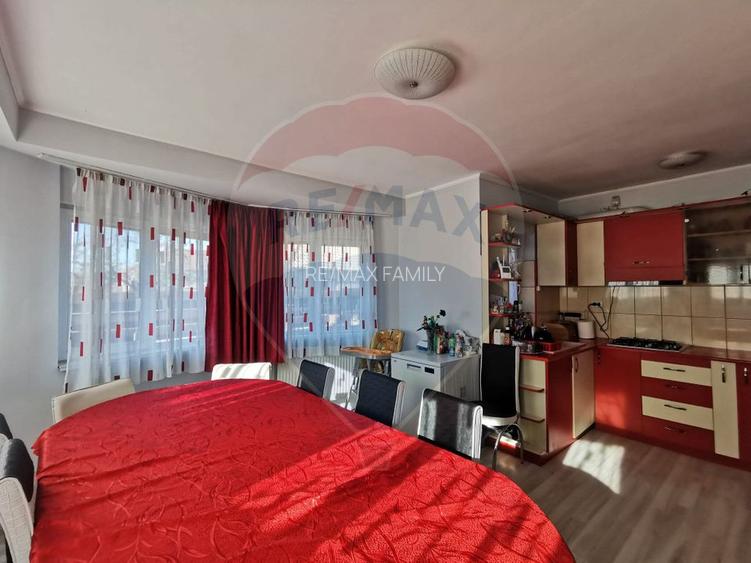 Vanzare/schimb Casă 6 camere, curte, zona Metro Oradea cu una mai mica - 4