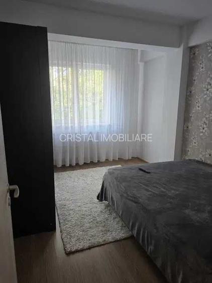 Apartament 2 camere de închiriat Apărătorii Patriei - 3