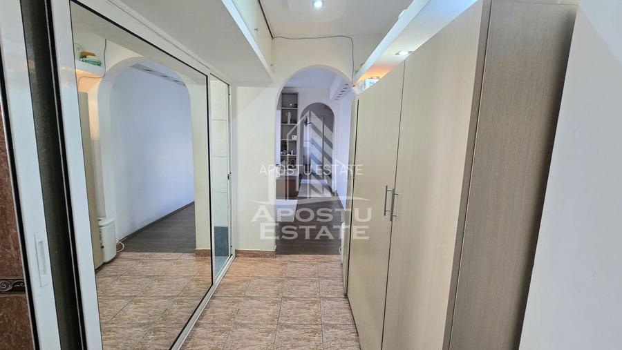 Apartament cu 4 camere, etaj intermediar, zona Dacia - 4