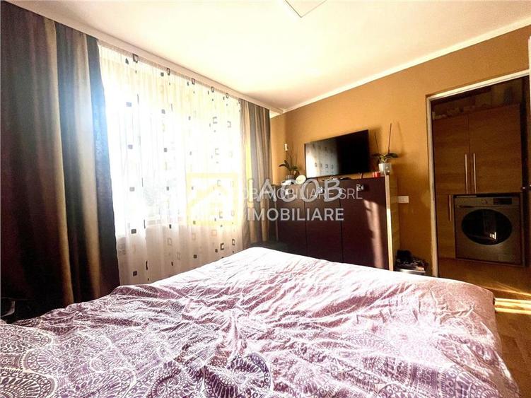 Apartament 3 camere, str. Alecu Russo, langa Vila Royal, Bacau - 11