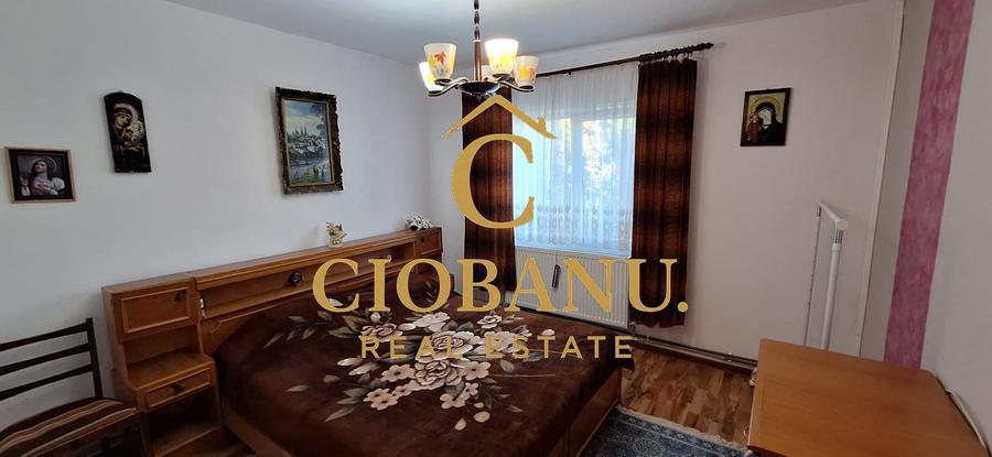 APARTAMENT DE VANZARE ETAJ 2/4 DECOMANDAT ZONA 1 MAI