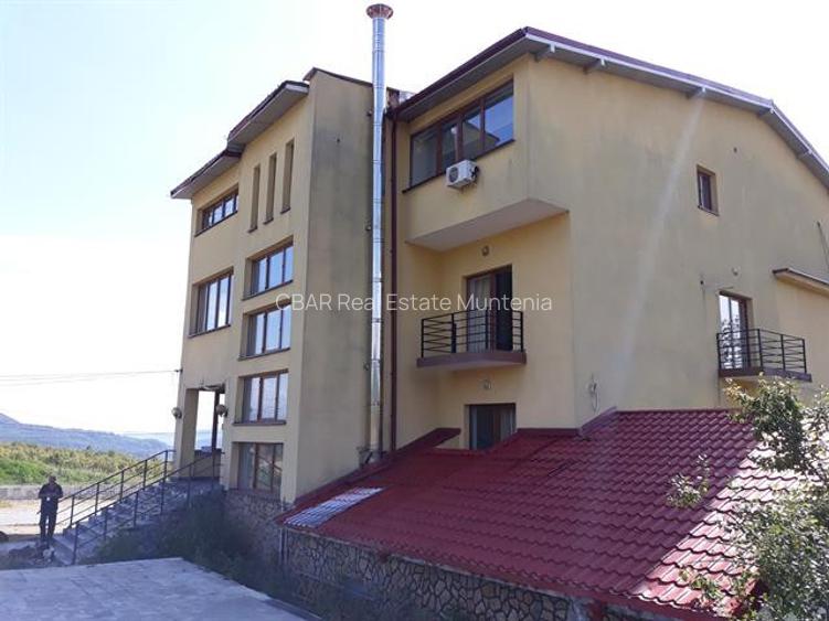 Pensiune Horezu Valcea 2007, 964 const si teren 1461 mp, pretul 550 000 euro neg - 3