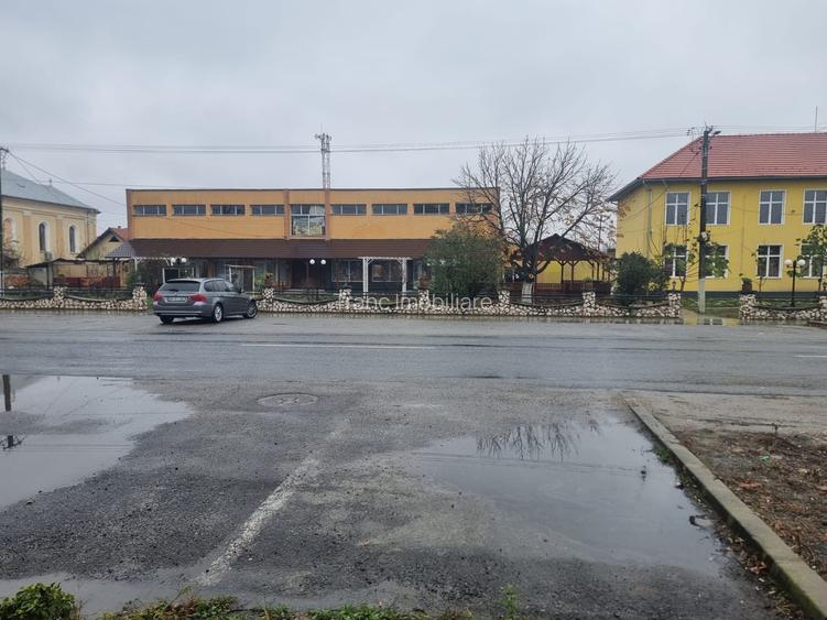 Spații comerciale de 110 mp și 36 mp, vitrină stradală – Seleuș - 18