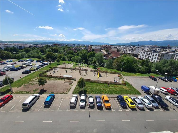 Apartament 2 camere la mansarda -str.Oncesti - zona Vasile Aaron - 7