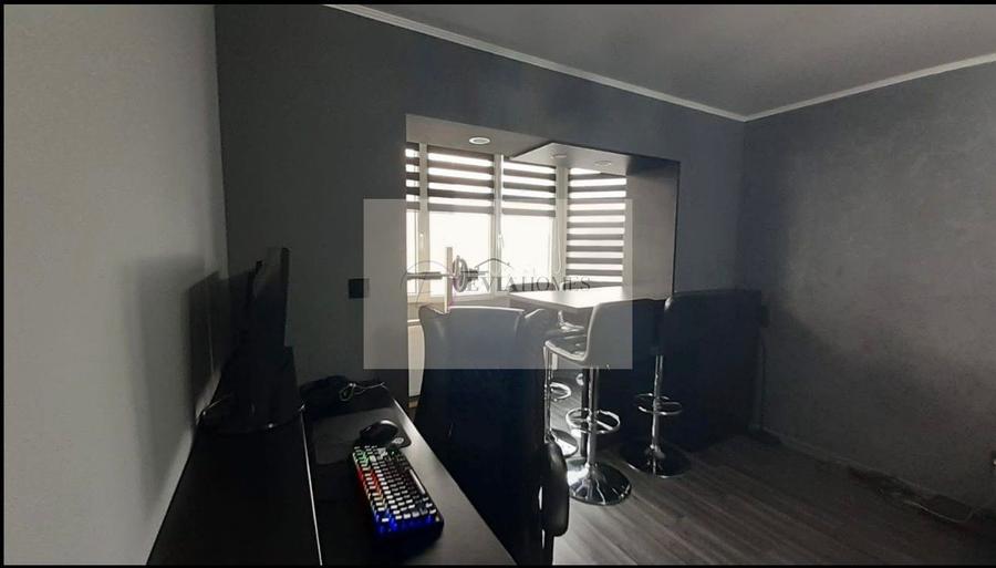 4 camere/ la 3 minute de Iulius Mall/etaj intermediar