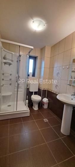 Pensiune - Moeciu de Jos - sat Simon - D+P+ 2 etaje+ M - 12