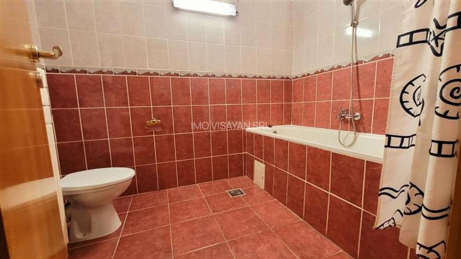 Apartament spatios 3 cam, Selimbar,zona Lidl, comision 0 - 13