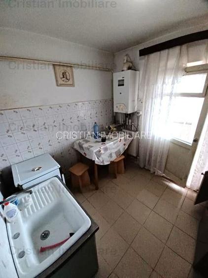 URGENT! 3 camere, 2 bai, DECOMANDAT Dorobantilor - Rosiori - 5