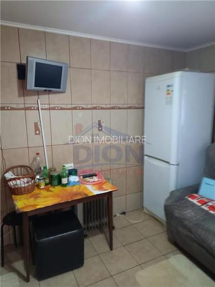 Casa locuibila si teren intravilan in Ulmeni - judetul Calarasi - 12