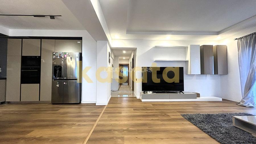 4 camere I Cosmopolis I 125 utili I vedere panormica I parcare - 11