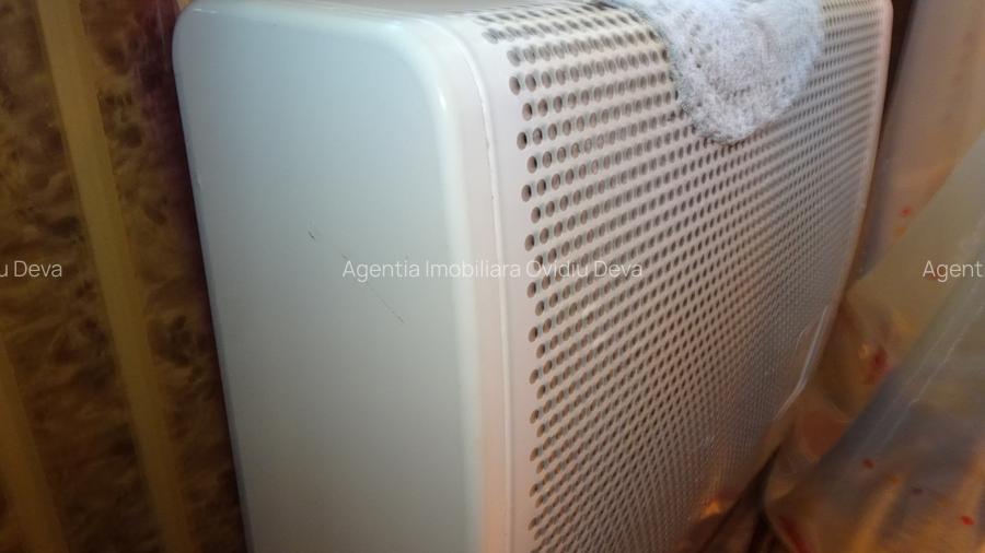 Vand apartament 2 camere decomandat in Deva, zona Micro 15, etaj 6, - 7