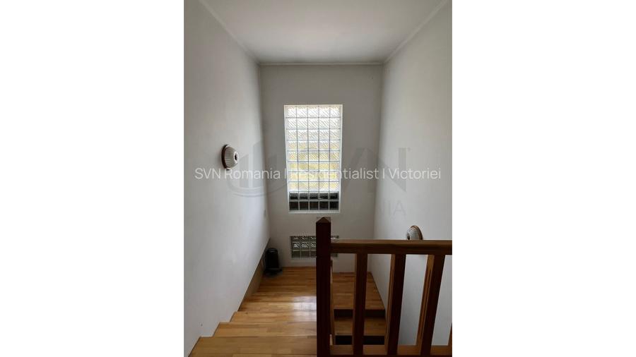 REV2004235 Vila 4 camere Cornetu - 11