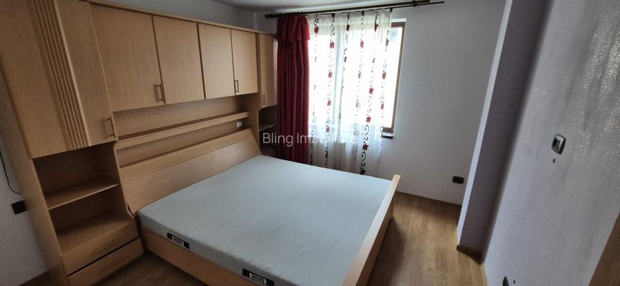 Apartament cu 3 camere, parcare, balcon, zona Terra - 5