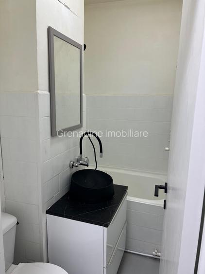 Garsoniera Decomandata - Zona Tractorul - cod 5256 - 5