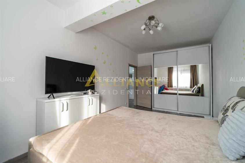 Apartament spatios cu 3 camere si 2 bai, situat în complexul Creative - 13