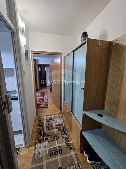 Apartament cu 2 camere semidecomandat de închiriat în zona Manastur - 10