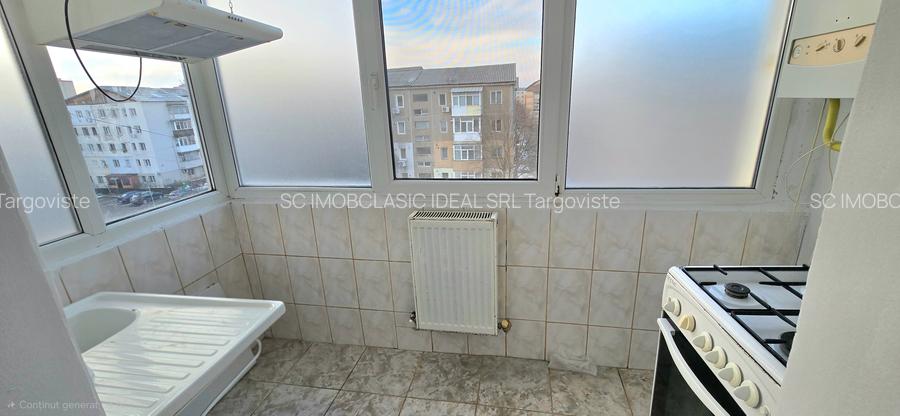 Micro 6 Târgoviște,  vanzare apartament 3camere - 2