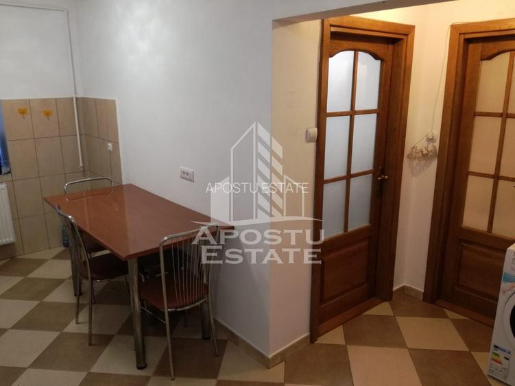 Apartament cu 2 camere, decomandat, situat in zona Iosefin - 3