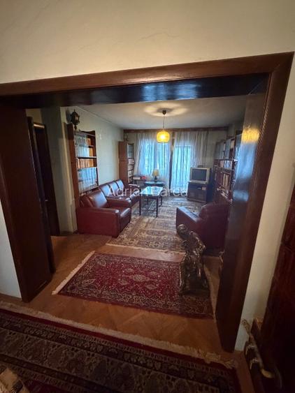 Apartament  3 camere cu garaj ultracentral - 10