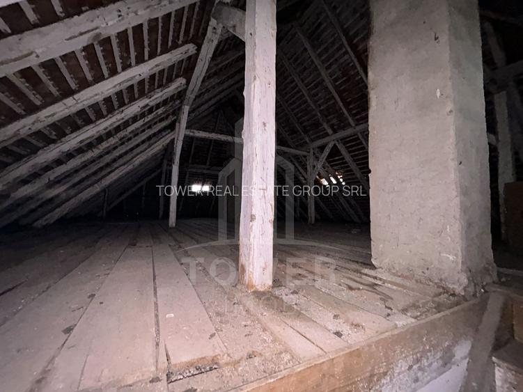 Casă de închiriat curte proprie, subsol pod, garaj - Central - 12