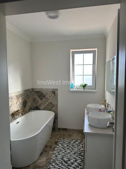 Giroc | Duplex stil mediteranean | Mobilat complet | 125 mp utili | Curte 350 mp - 25