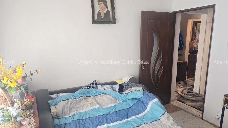 Vand apartament cu 3 camere decomandat in Deva str. Bejan, 2 bai, 2 balcoane - 9