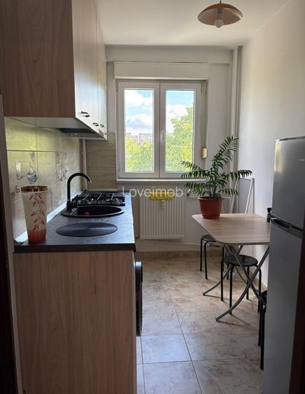 2 camere | 2 min metrou | etaj 5 | mobilat & utilat | renovat | Romancierilor - 8