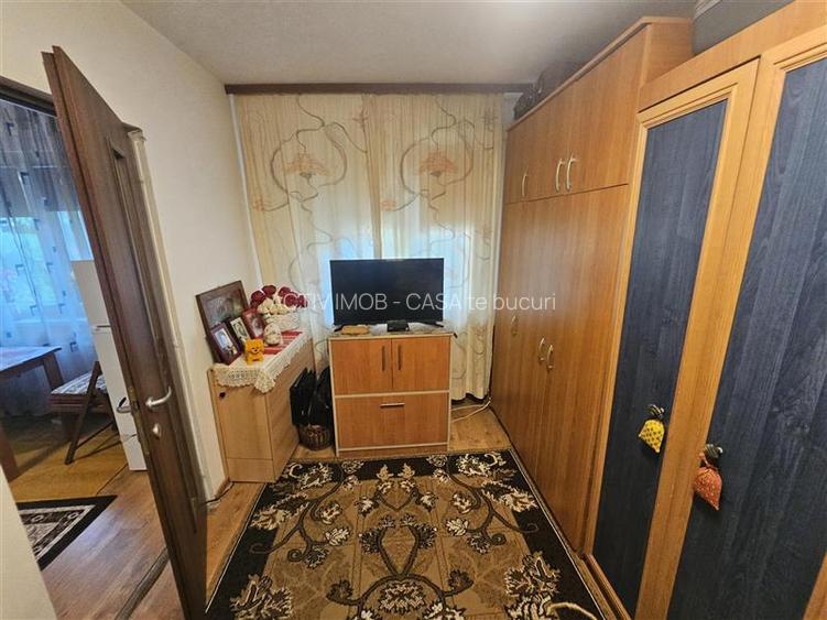 Resita, 2 Cam. Mobilat+Utilat, Et. 1, Micro 2 - 17