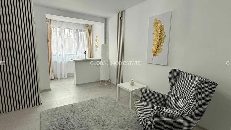 Inchiriere Super Garsoniera Renovata Drumul Taberei-Favorit - 3