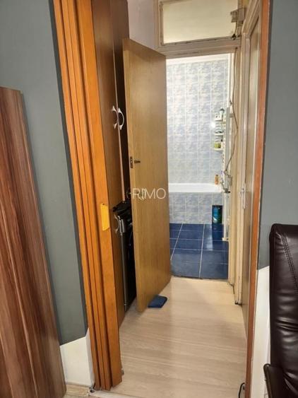 Apartament spatios cu trei camere, Brancoveanu, 80.000€ negociabil - 3