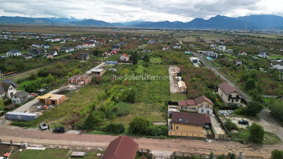 Teren intravilan - 7