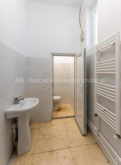 Cornetu, vizavi de Primarie 124mp - 9