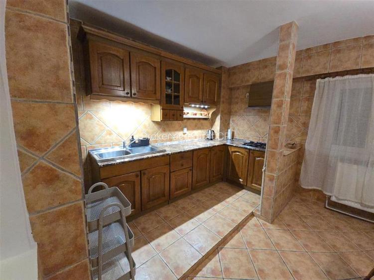 APARTAMENT CU 3 CAMERE DE ÎNCHIRIAT ÎN ZONA UNIRII - 5
