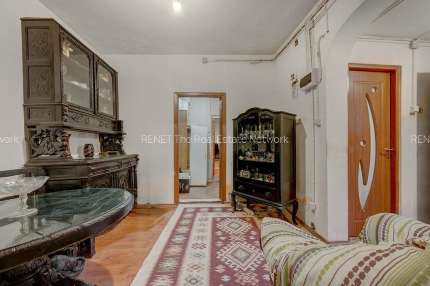 CAROL - REGINA MARIA, CASA 63 MP! - 5