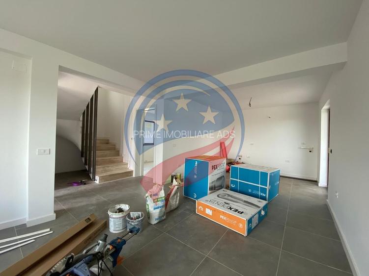 CASA SPATIOASA 4 DORMITOARE 100 M UTILI ZONA CAPSUNARIE DAMILA - 3