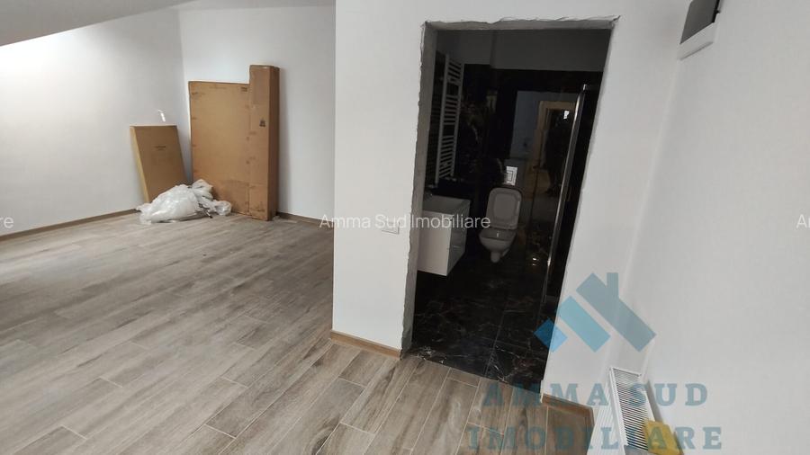 Imobil cu lift  S + P + 1 + M - 360 mp utili - Metrou Aparătorii Pariei 500 m - 20