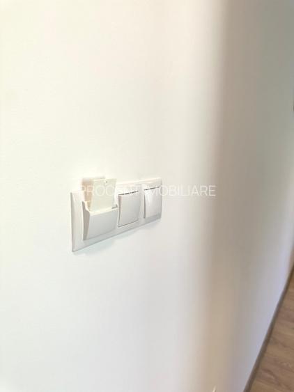 Cladire renovata, pretabila pentru hotel, pensiune, retreat, centru, etc  - 7