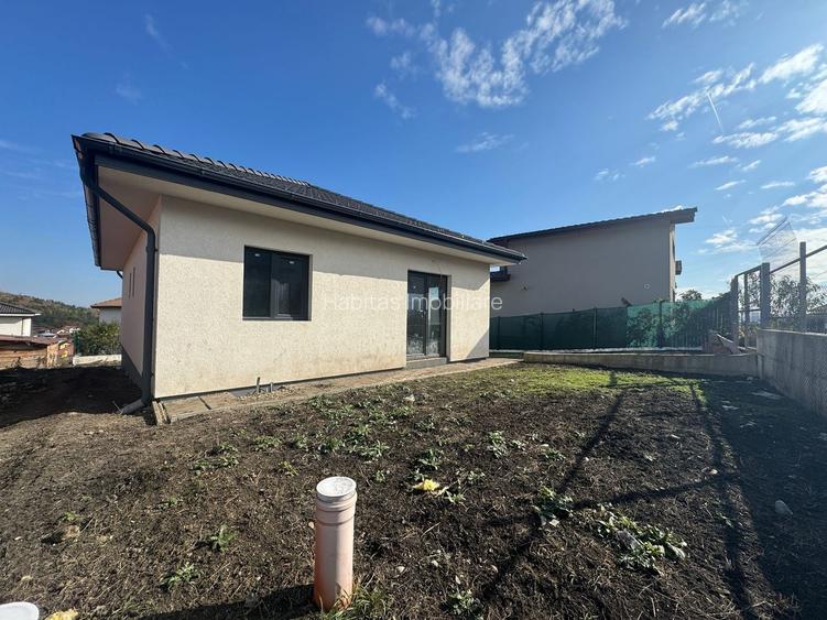 Casa pe nivel 90mp utili, 490 mp teren - Campenesti Apahida - 2