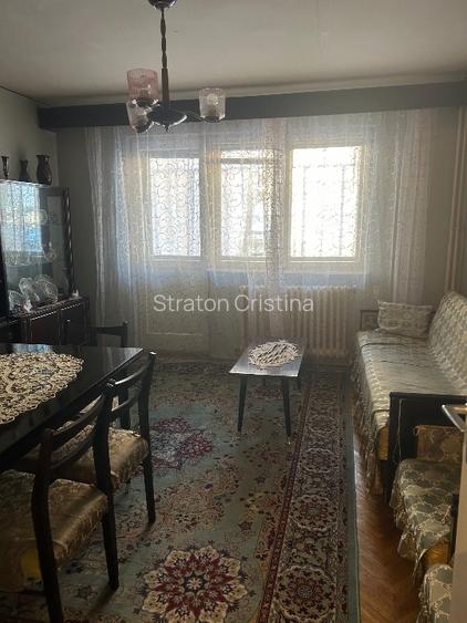 Inchiriez apartament 3 camere, etaj 1, 90 mp, loc de parcare. - 4