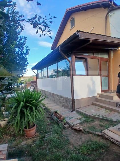 Apartament la casa 4 camere - Bucium - 2