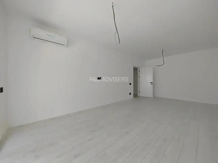 Mutare Rapida 2 Camere Decomandat Sector 3 Bloc Premium - 2