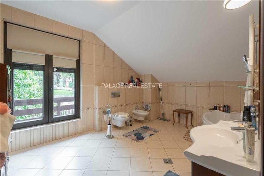 Vila individuala exclusivista cu teren generos in Bucium, Iasi - 36