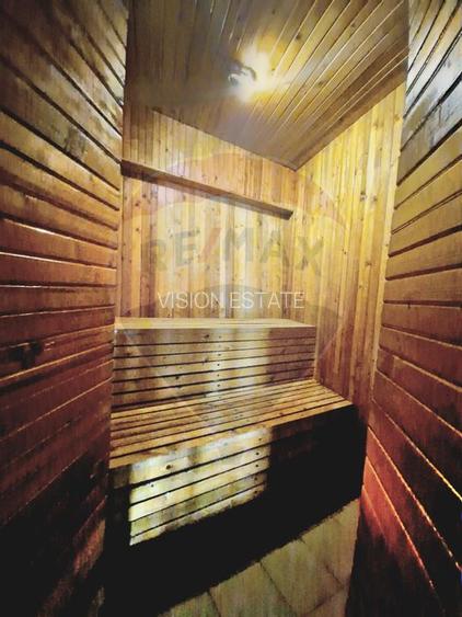 Pensiune Eselnita / 16 camere / Teren - 1448 mp / Ponton - 9