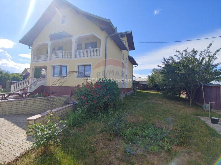 Casa / Vila de vanzare cu teren intravilan 1200 mp-Zvoristea, Suceava - 11