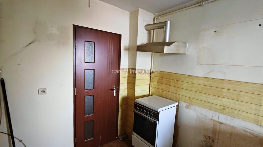 Apartament 2 camere,parter,semidecomandat,zona Coca Cola - 7