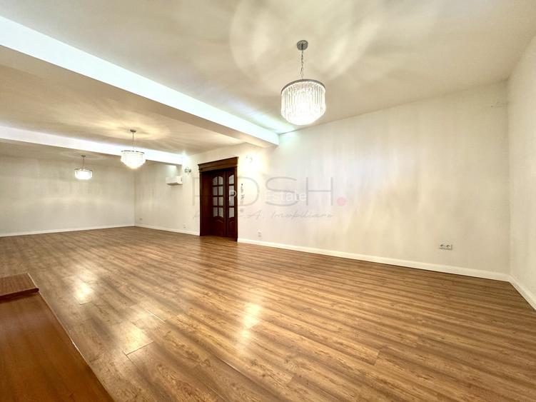 Vilă reprezentativă, 8 camere, 5 băi,  Rezidență,  Office, Mixed Use - 15