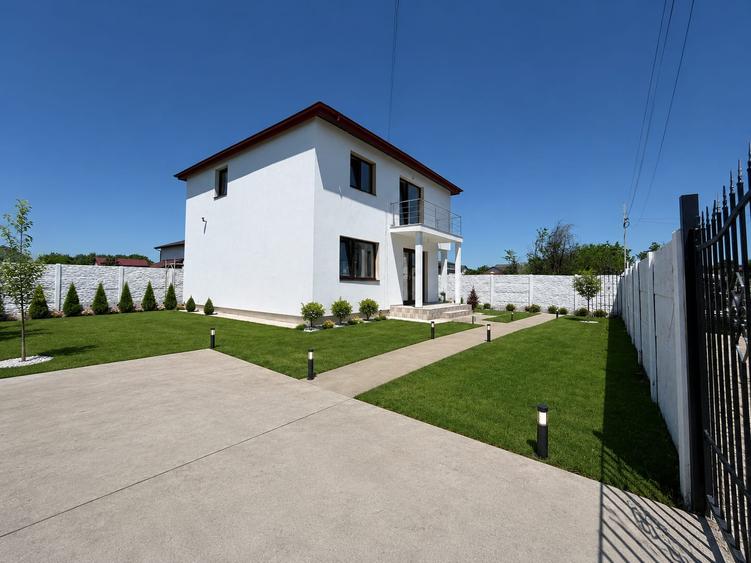 Casă P+E,4 camere, gata de mutare,900 m de blv.